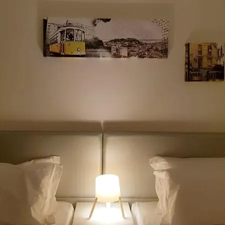 With 3 Bedrooms In With Wifi 23 Km From The Beach